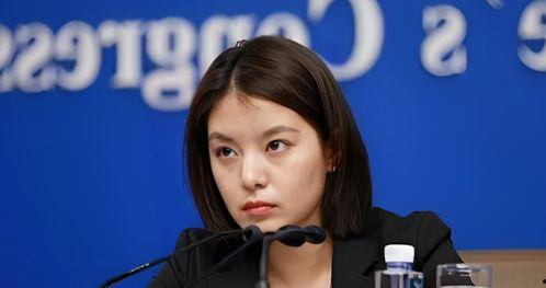 四川美女爆料新闻报道最新,揭秘娱乐圈惊人内幕！